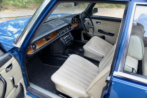 1976 Mercedes-Benz 280 (W114) à vendre (picture 47 of 119)