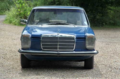 1976 Mercedes-Benz 280 (W114) à vendre (picture 3 of 119)