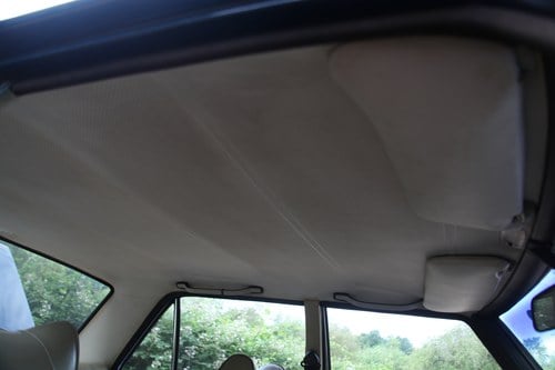 1976 Mercedes-Benz 280 (W114) à vendre (picture 75 of 119)