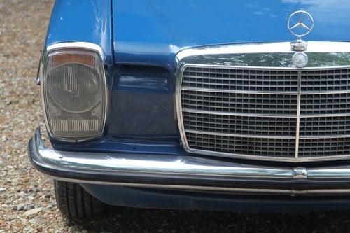 1976 Mercedes-Benz 280 (W114) à vendre (picture 87 of 119)