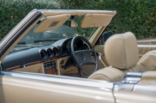 1984 Mercedes 280SL R107 zum Verkauf (Bild 29 von 252)