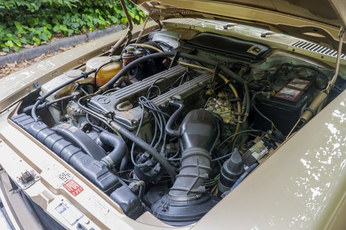 1984 Mercedes 280SL R107 zum Verkauf (Bild 154 von 252)