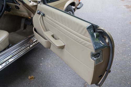 1984 Mercedes 280SL R107 zum Verkauf (Bild 32 von 252)