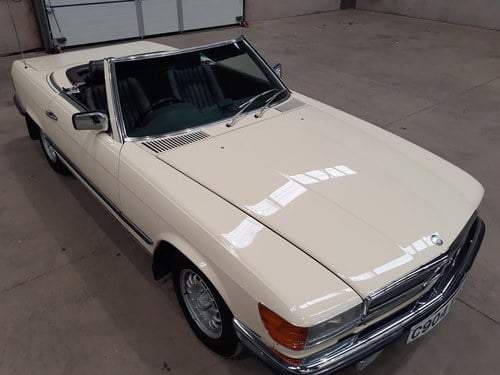1985 Mercedes-Benz 280 SL (R107) Te koop (foto 23 van 139)