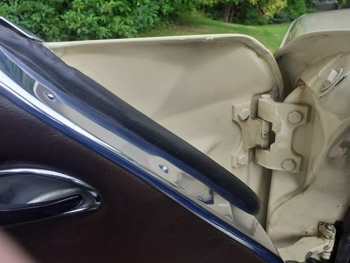 1985 Mercedes-Benz 280 SL (R107) Te koop (foto 50 van 139)