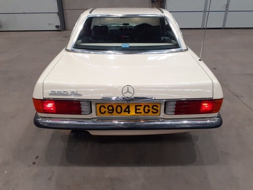 1985 Mercedes-Benz 280 SL (R107) Te koop (foto 10 van 139)