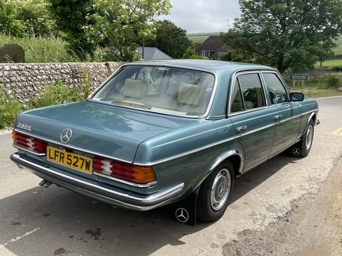 NO RESERVE - 1981 Mercedes-Benz 280E (W123) For Sale (picture 5 of 103)