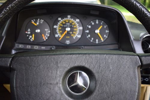 NO RESERVE - 1981 Mercedes-Benz 280E (W123) For Sale (picture 24 of 103)