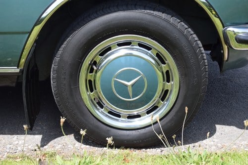 NO RESERVE - 1981 Mercedes-Benz 280E (W123) For Sale (picture 19 of 103)