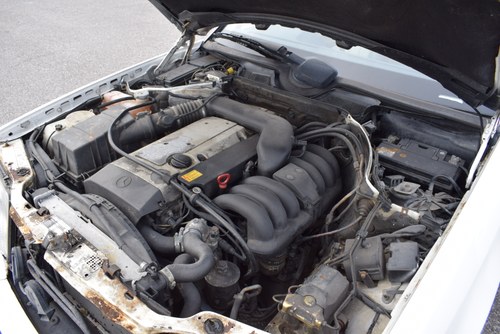 NO RESERVE - 1994 Mercedes-Benz E280 (W124) En venta (imagen 72 de 100)