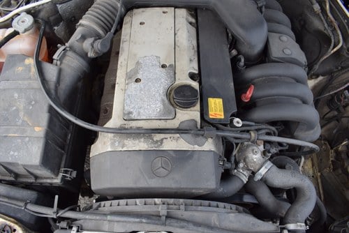 NO RESERVE - 1994 Mercedes-Benz E280 (W124) En venta (imagen 75 de 100)