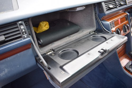 NO RESERVE - 1994 Mercedes-Benz E280 (W124) En venta (imagen 42 de 100)