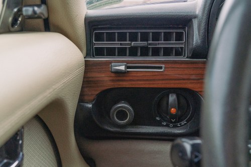 1981 Mercedes-Benz 280 S (W116) LHD zum Verkauf (Bild 24 von 180)