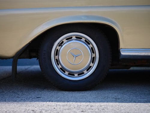 1969 Mercedes-Benz 280SE Automatic zum Verkauf (Bild 18 von 165)