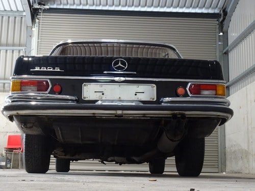 1968 Mercedes-Benz 280SE (W108) In vendita (immagine 26 di 156)