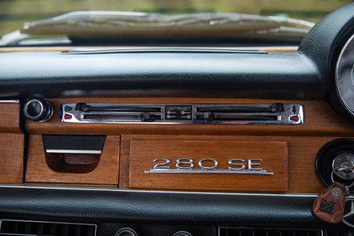 1973 Mercedes-Benz 280SE (W108) For Sale (picture 51 of 178)