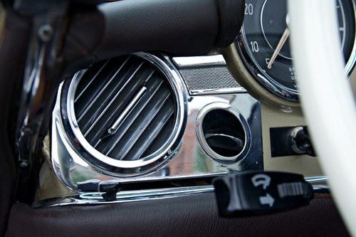 1970 Mercedes-Benz 280SL 'Pagoda' (W113) zum Verkauf (Bild 26 von 231)