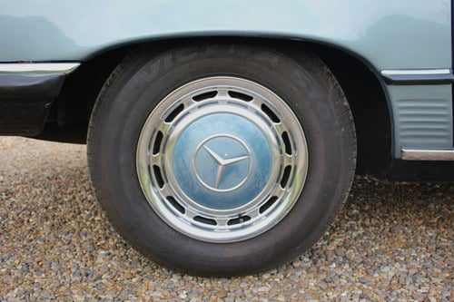 1977 Mercedes-Benz 280SL (R107) zum Verkauf (Bild 28 von 135)