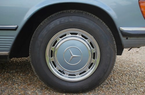 1977 Mercedes-Benz 280SL (R107) zum Verkauf (Bild 27 von 135)