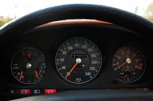 1977 Mercedes-Benz 280SL (R107) zum Verkauf (Bild 41 von 135)