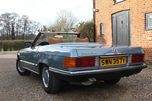 1977 Mercedes-Benz 280SL (R107) zum Verkauf (Bild 11 von 135)