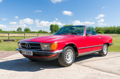 1982 Mercedes-Benz 280SL R107 à vendre (picture 1 of 135)