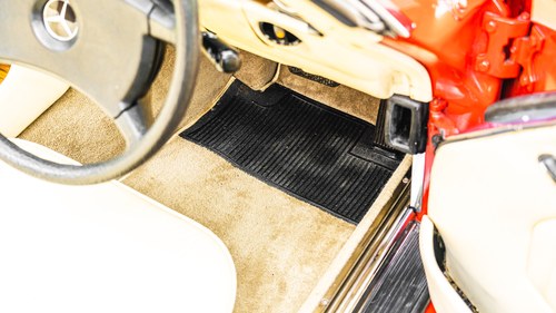 1983 Mercedes-Benz 280 SL (R107) In vendita (immagine 30 di 112)