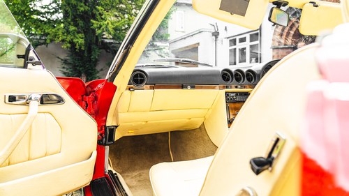 1983 Mercedes-Benz 280 SL (R107) In vendita (immagine 26 di 112)