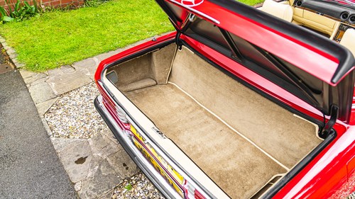 1983 Mercedes-Benz 280 SL (R107) In vendita (immagine 58 di 112)