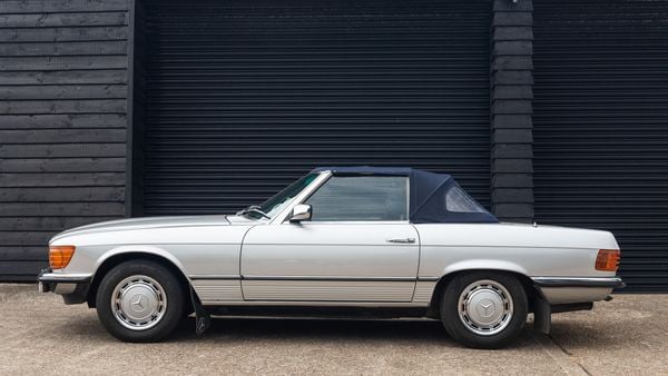 1984 Mercedes-Benz 280SL (R107) For Sale (picture :index of 44)