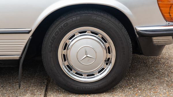 1984 Mercedes-Benz 280SL (R107) For Sale (picture :index of 67)
