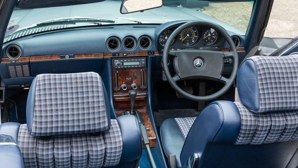 1984 Mercedes-Benz 280SL (R107) For Sale (picture :index of 82)