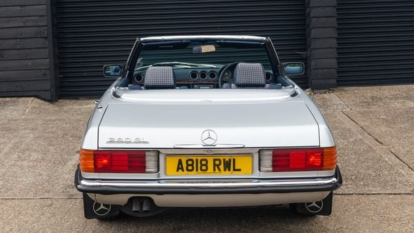 1984 Mercedes-Benz 280SL (R107) For Sale (picture :index of 15)
