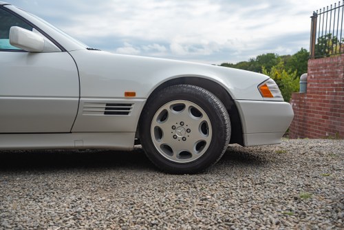 1993 Mercedes-Benz 280SL (R129) En venta (imagen 101 de 188)