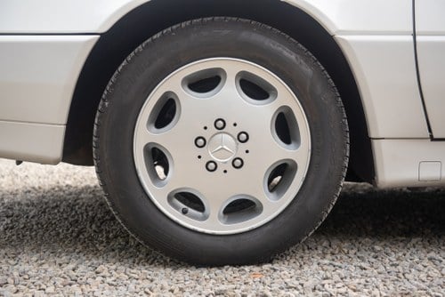 1993 Mercedes-Benz 280SL (R129) En venta (imagen 31 de 188)