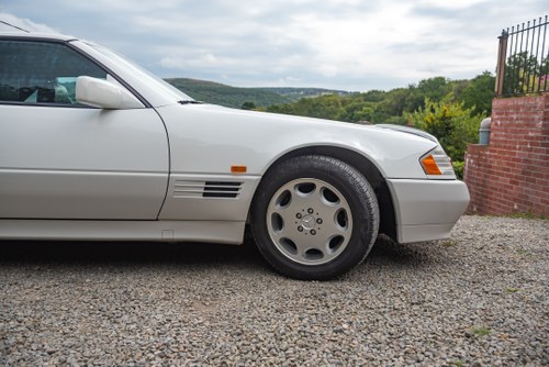 1993 Mercedes-Benz 280SL (R129) En venta (imagen 95 de 188)