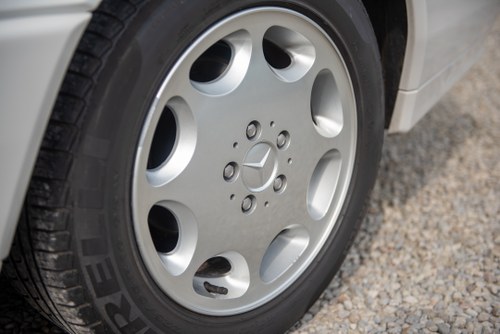 1993 Mercedes-Benz 280SL (R129) En venta (imagen 105 de 188)