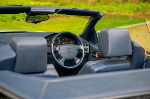 1997 Mercedes-Benz SL280 (R129) Auto For Sale (picture 38 of 216)