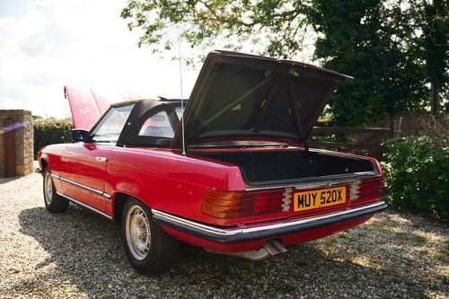 1982 Mercedes-Benz 280SL (R107) En venta (imagen 35 de 188)