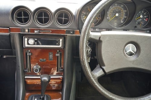 1982 Mercedes-Benz 280SL (R107) En venta (imagen 57 de 188)