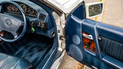 1993 Mercedes-Benz 300-24 SL (R129) For Sale (picture 36 of 204)