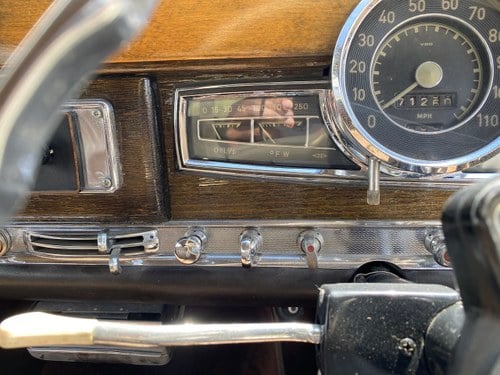 1956 Mercedes 300 Adenauer In vendita (immagine 97 di 255)