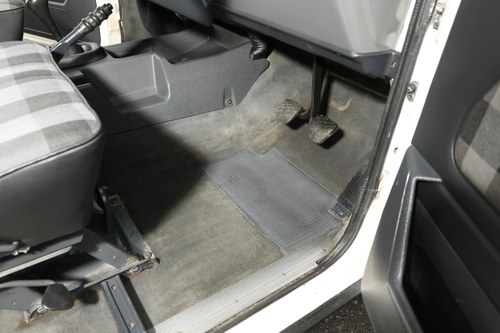 1989 Mercedes-Benz 300GD M2 For Sale (picture 44 of 133)