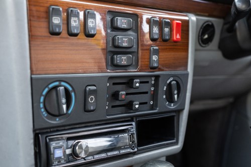 1991 Mercedes-Benz W463 G-Wagon 300GE In vendita (immagine 44 di 255)