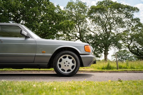 NO RESERVE - 1992 Mercedes-Benz 300 SE Auto (W140) In vendita (immagine 27 di 167)