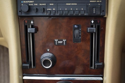 1989 Mercedes-Benz 300 SL Auto (R107) Te koop (foto 58 van 188)