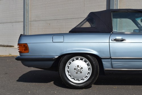 1987 Mercedes-Benz 300 SL (R107) En venta (imagen 107 de 183)