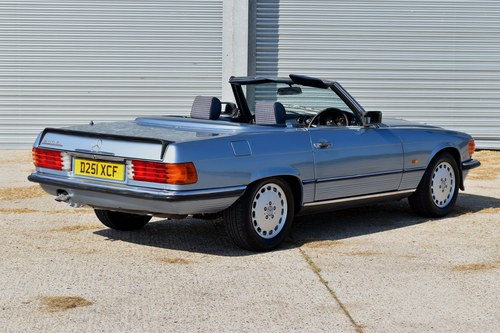 1987 Mercedes-Benz 300 SL (R107) En venta (imagen 5 de 183)