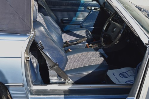 1987 Mercedes-Benz 300 SL (R107) En venta (imagen 56 de 183)