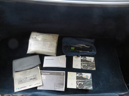 1987 Mercedes-Benz 300SL R107 Te koop (foto 47 van 65)